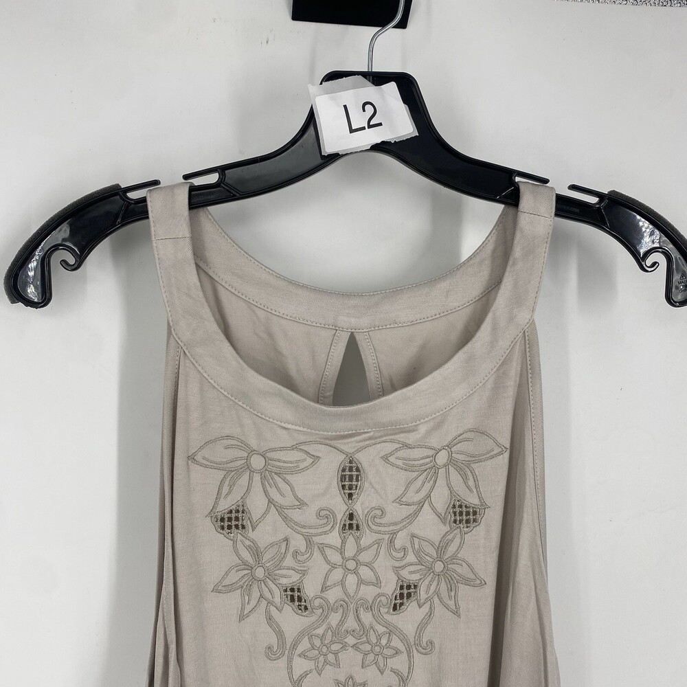 Torrid 3X Super Soft Ivory Embroidered Handkerchief High Neck Swing Tunic Tank - Picture 3 of 7